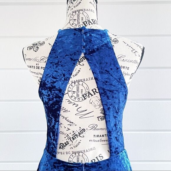 Lulu’s Dancing Queen Velvet Backless Skater Dress - Picture 8 of 16